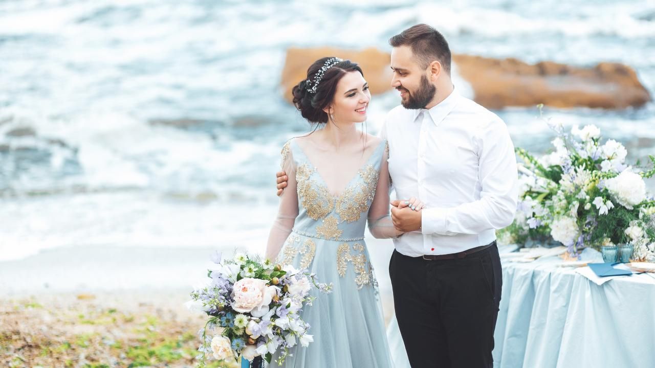 beach wedding hairstyles
