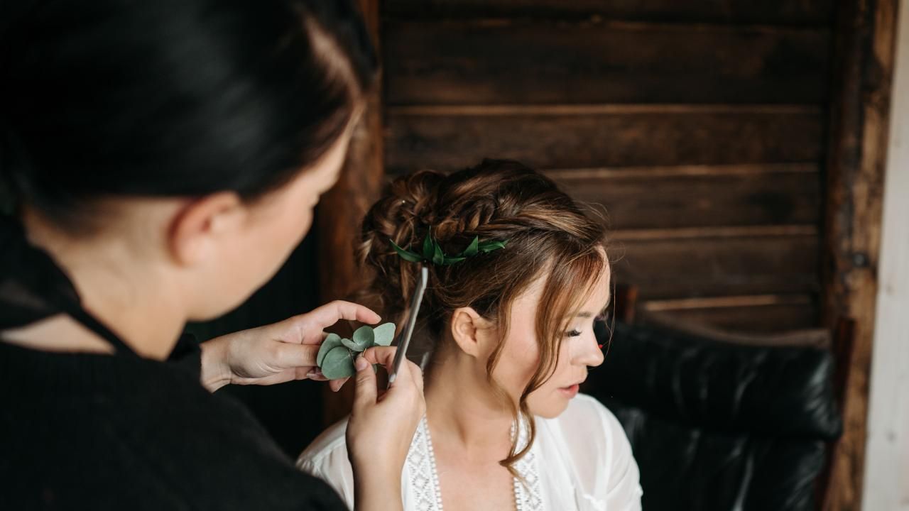 wedding hair tips