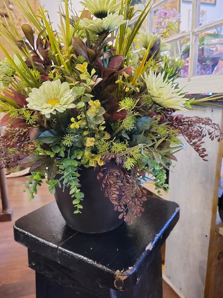 Everyday arrangement