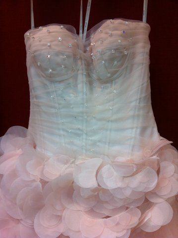 Custom Tailoring, Dress Image 5