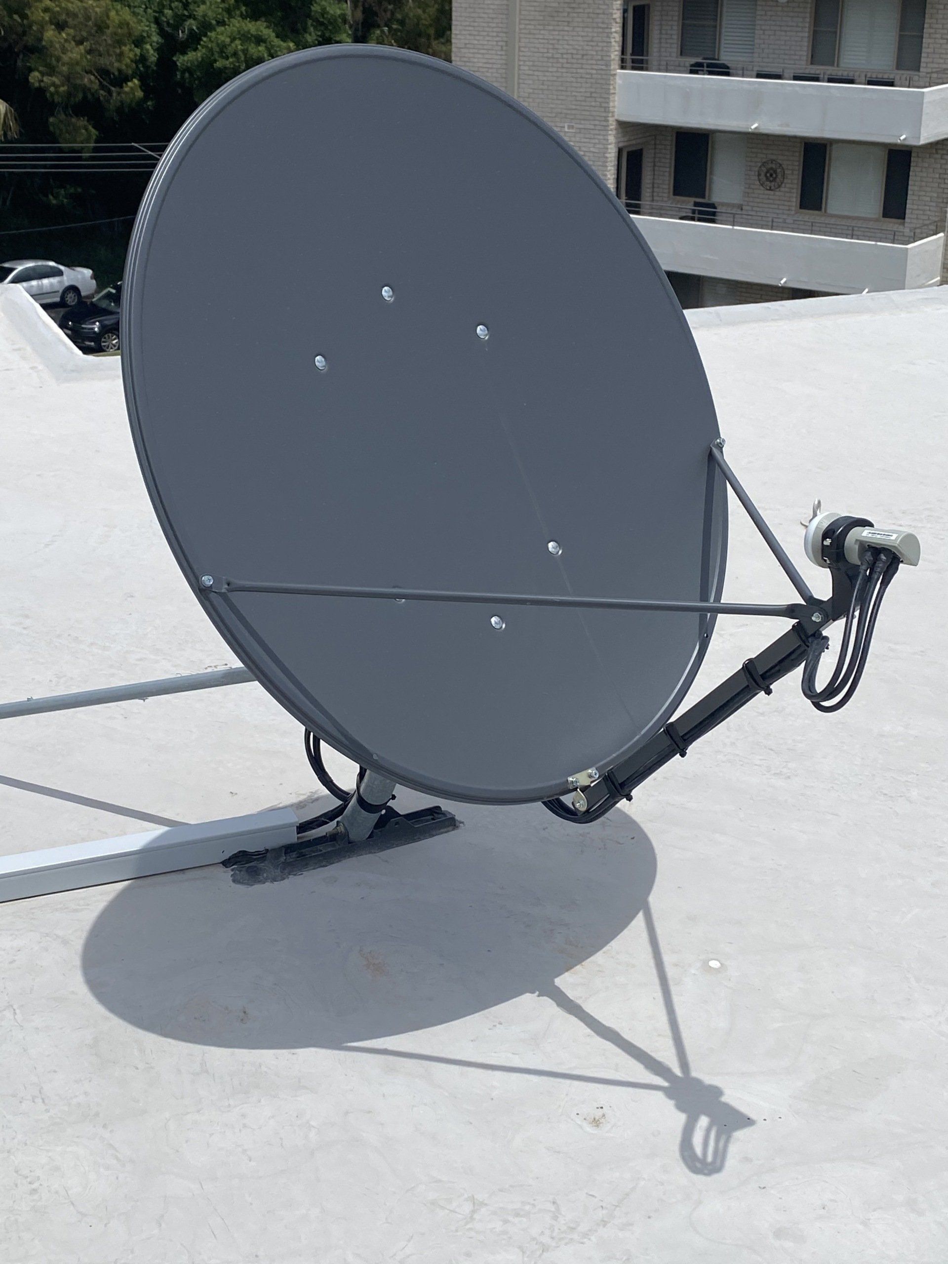 Remote Satellite - Antenna Tech