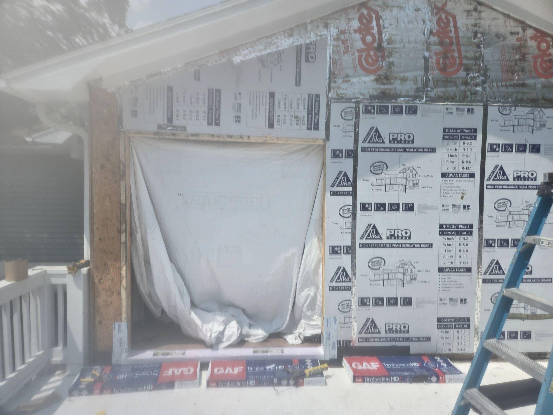 Installing home siding replacement in Porter's Neck, NC