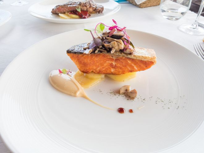 piatto con specialità di pesce