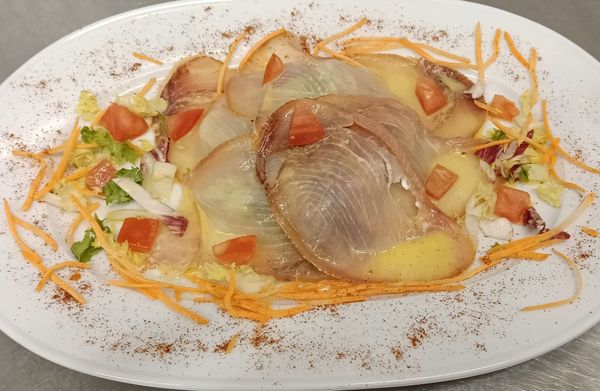 piatto con specialità di pesce