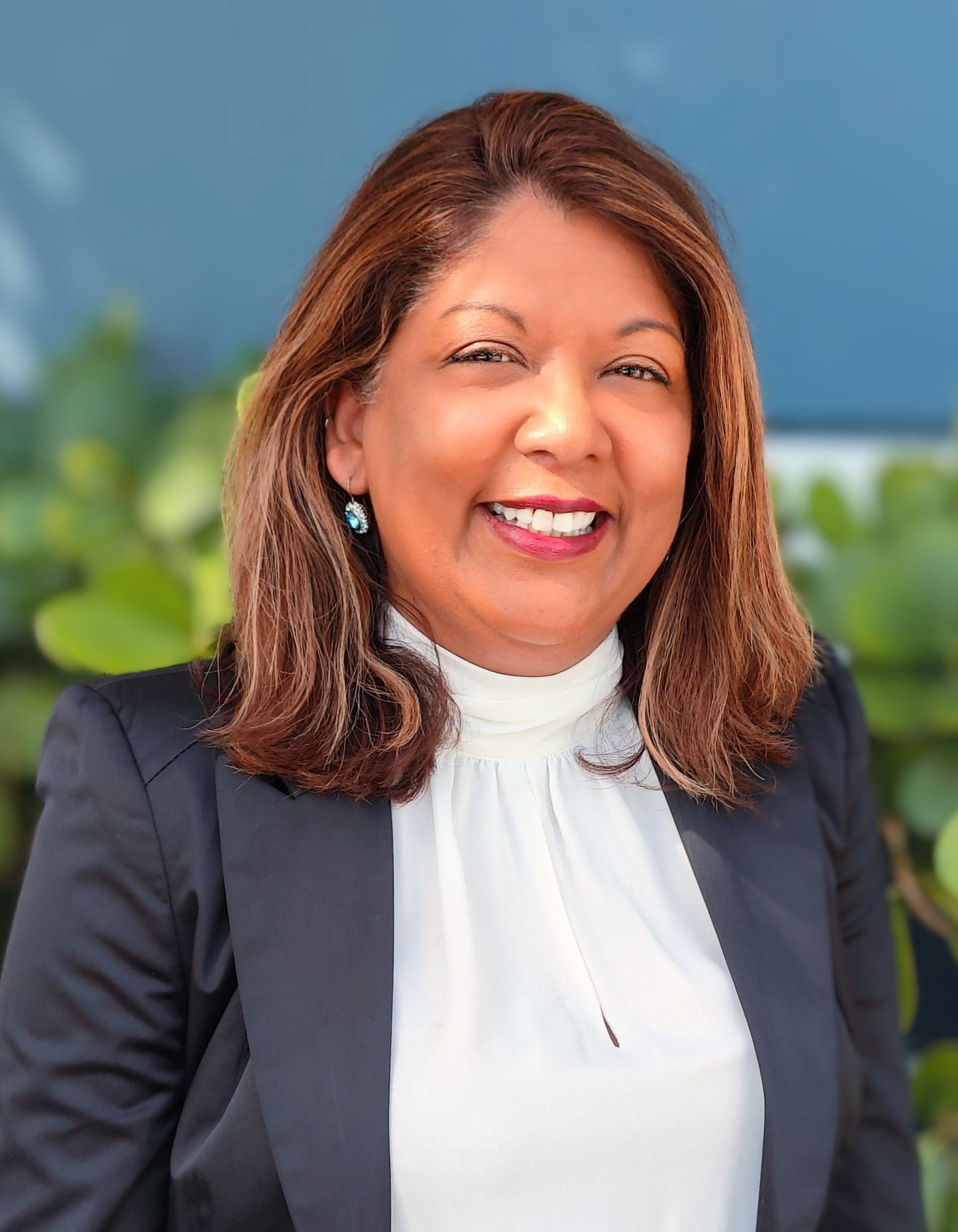 Trina Chin Cheong Headshot