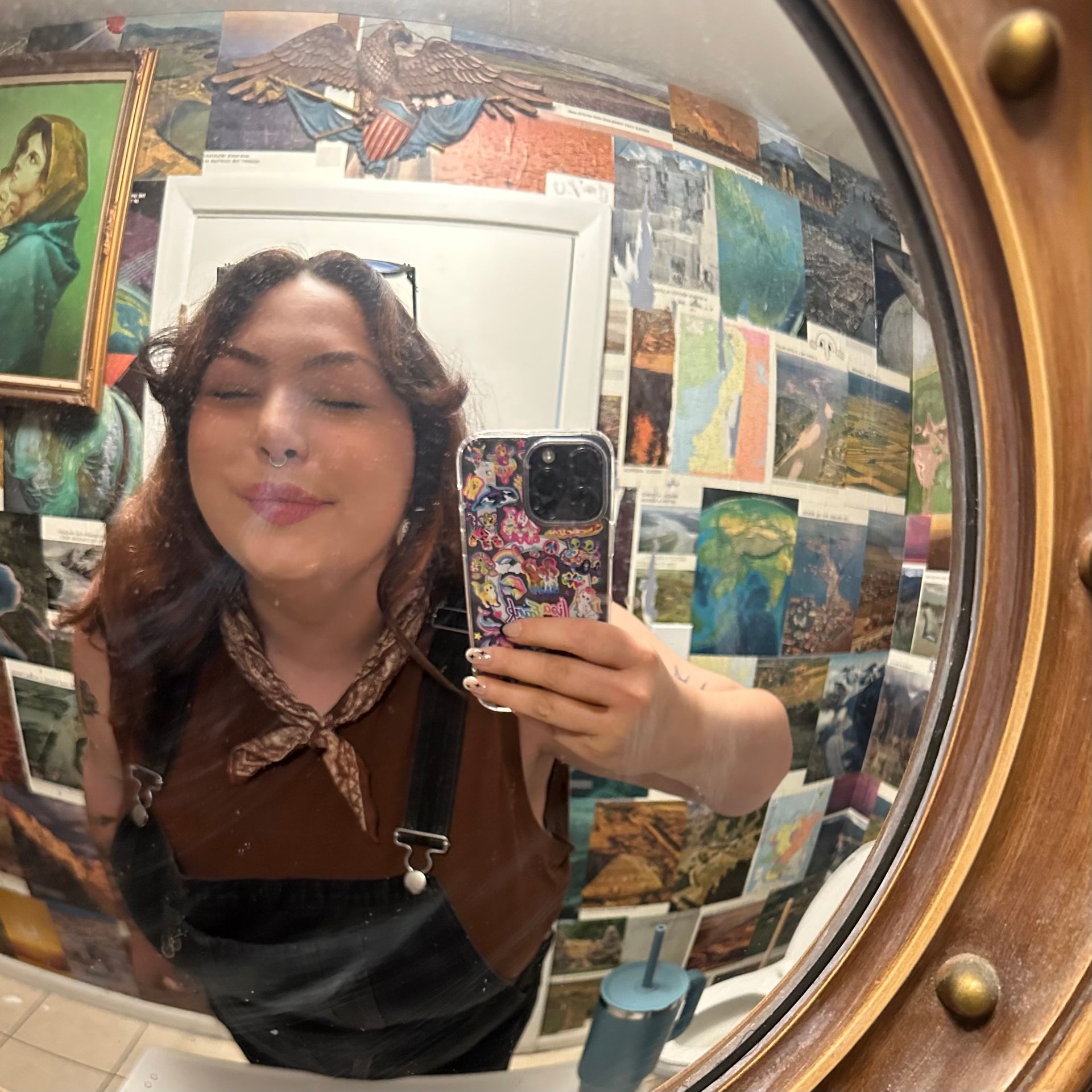 Placeholder image for Kim
