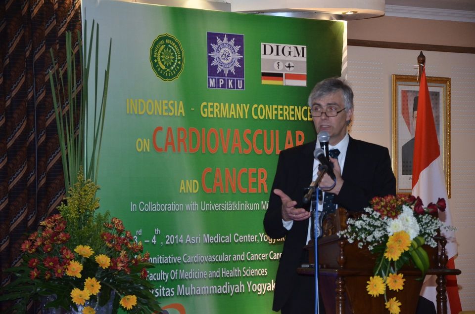 Prof. Dr. med. Haier auf der Konferenz 2014