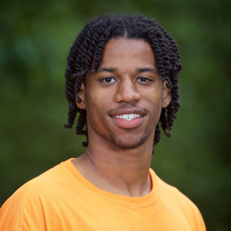 The_Junk_Removers_Isiah