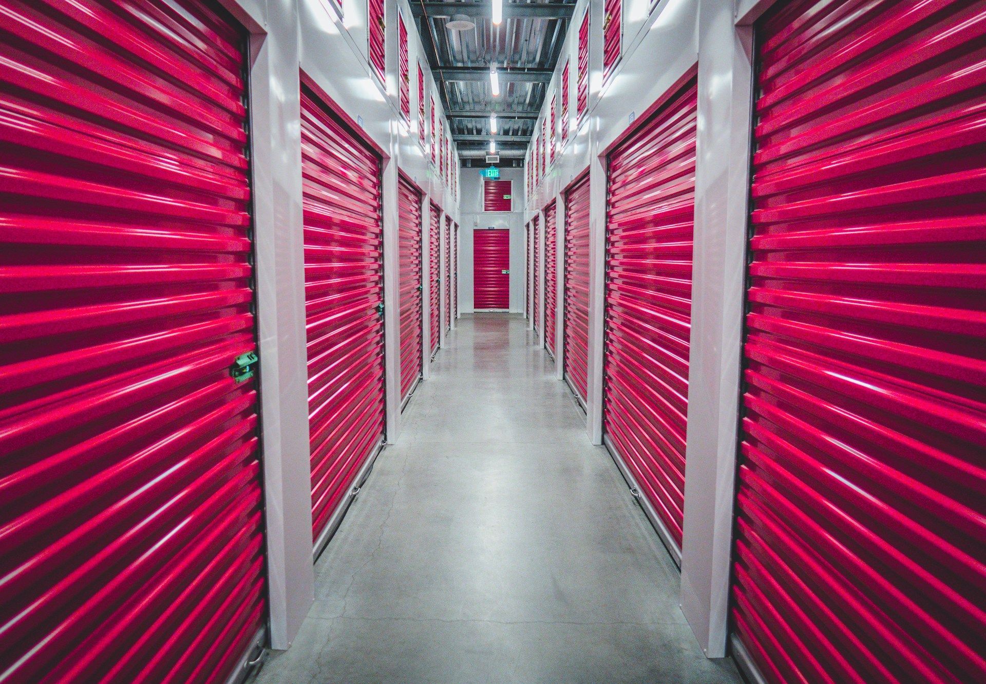 storage unit cleanout services
