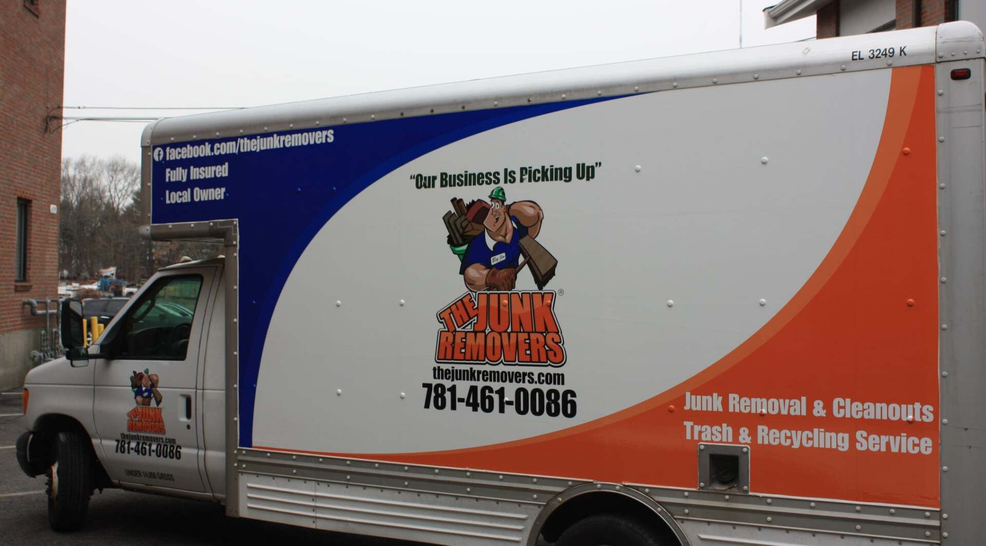 The Junk Removers - Van