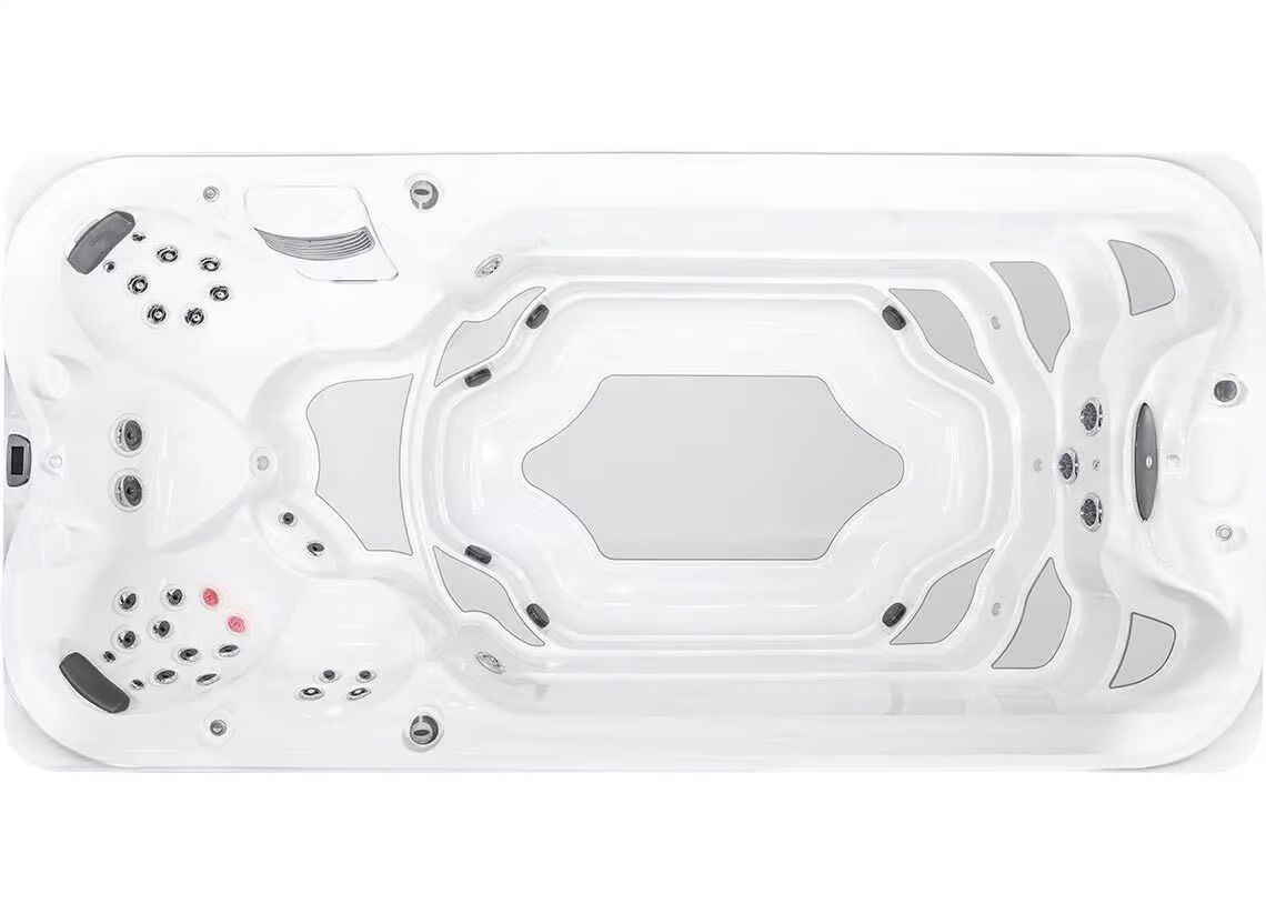 Ça ressemble à une piscine avec beaucoup de jet.