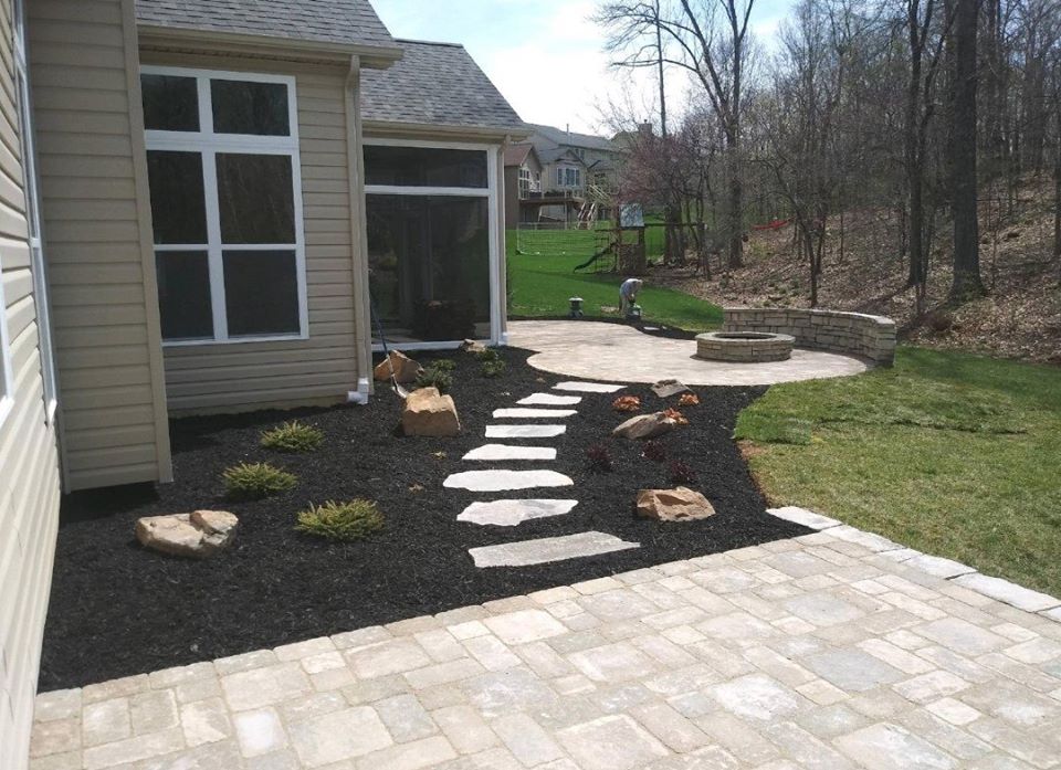 Landscaping Work St. Peters, MO Done Right Landscapes