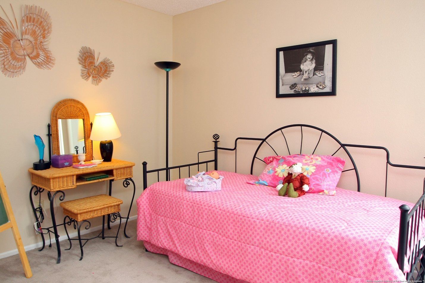 westridge apartment homes bedroom