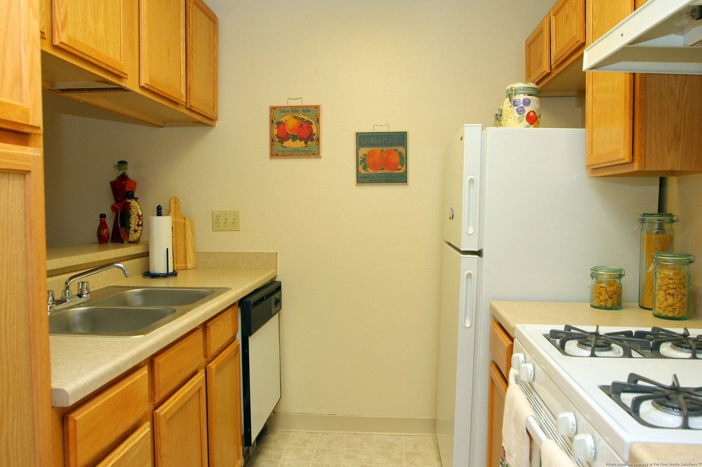 westridge apartment homes kitchen