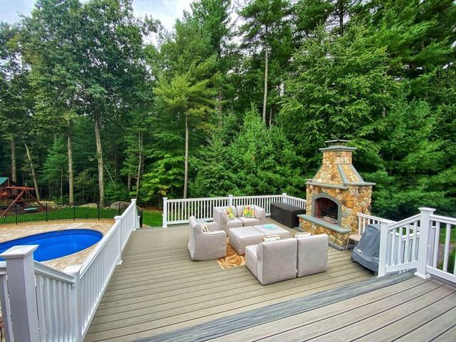 Creative Deck Ideas in Central MA