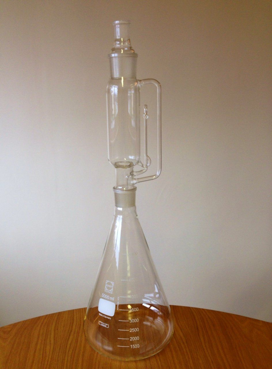 Kjeldahl, Kjeldahl Tubes, Kjeldahl Digestion Tubes, BOD Bottles, Laboratory, Glassware, Boroscilicate, Ireland, Europe, Manufacturing, Glassware Manufacturing,  VWR, Boston Scientific, Foss Analytical, Avantor, Eirglass, Eirglass Ltd, 250ml Kjeldahl Digestion Tubes, AGB Scientific, Gallery, Bespoke Glassware, Laboratory Glassware Supplier, Supplier