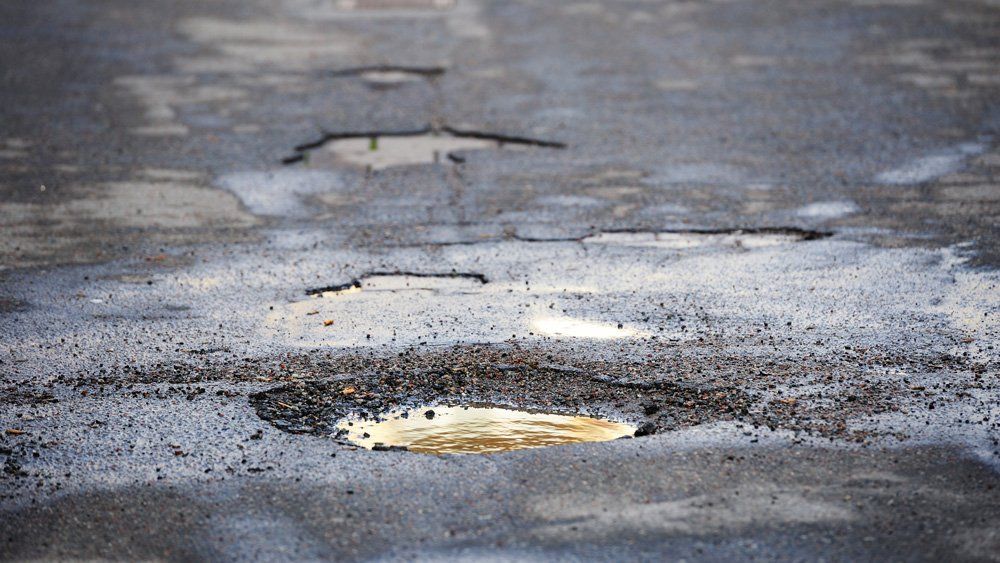 Pothole — Oakley, CA — G&S Paving
