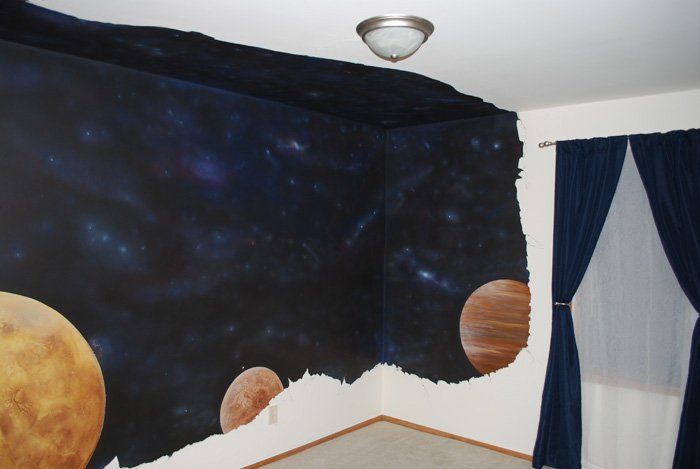 space mural, bedroom mural, planets, break away design