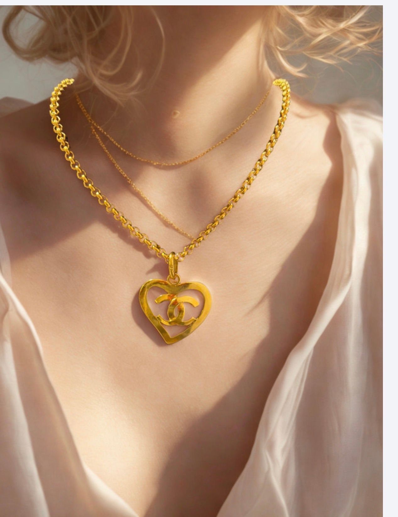1995 Vintage Chanel Necklace