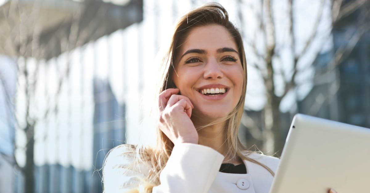 Vrouw aan telefoon