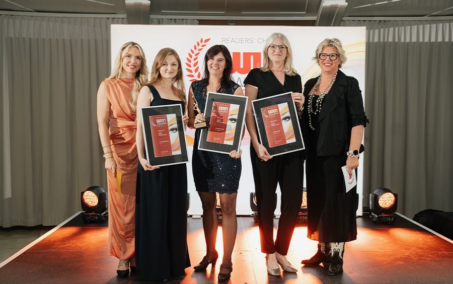 Laura Roth, Laura Möhle, Katharina Vollus, Dr. Sarah Henkelmann-Hillebrand