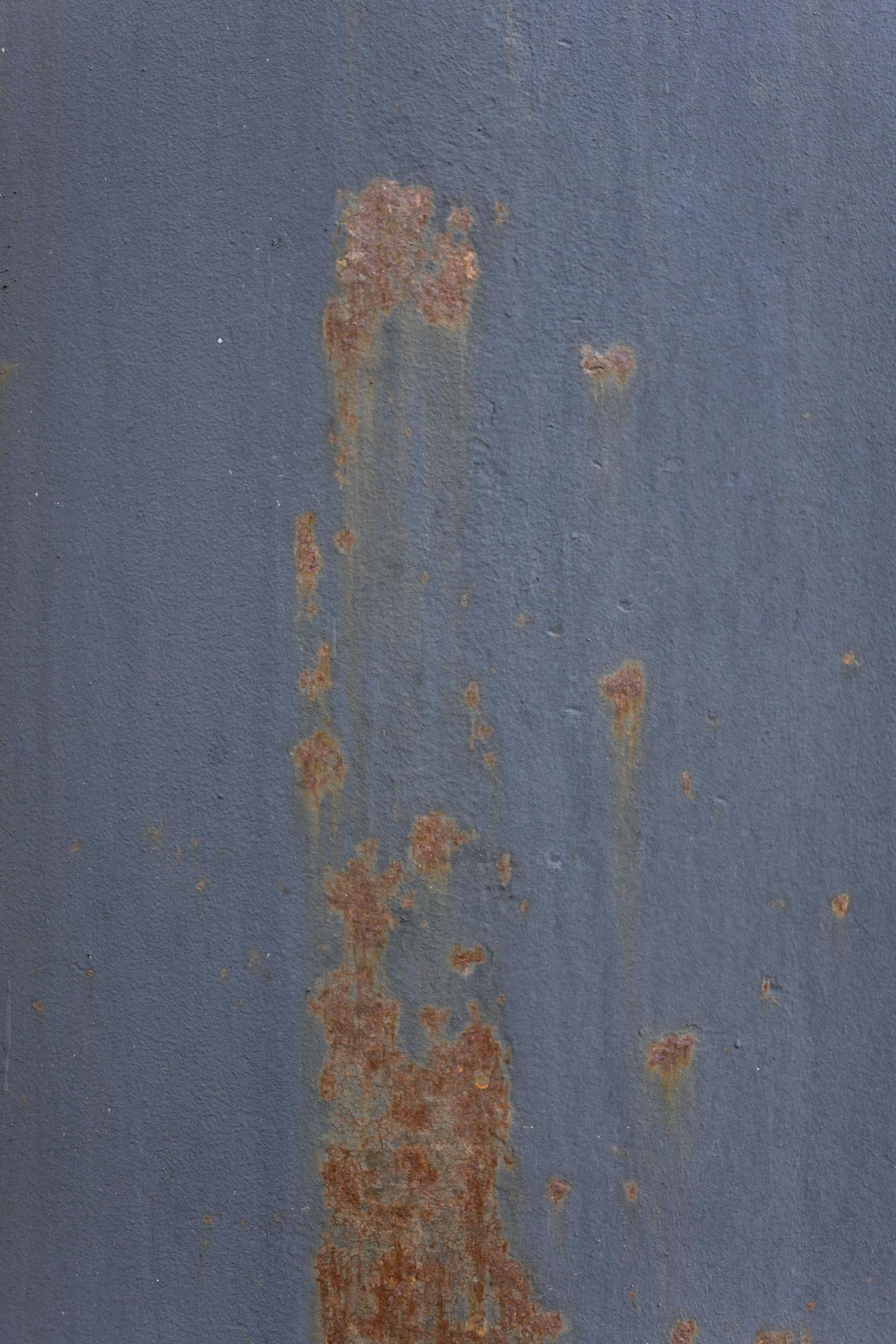 Rusty metal - The best rust-proof roofing system 