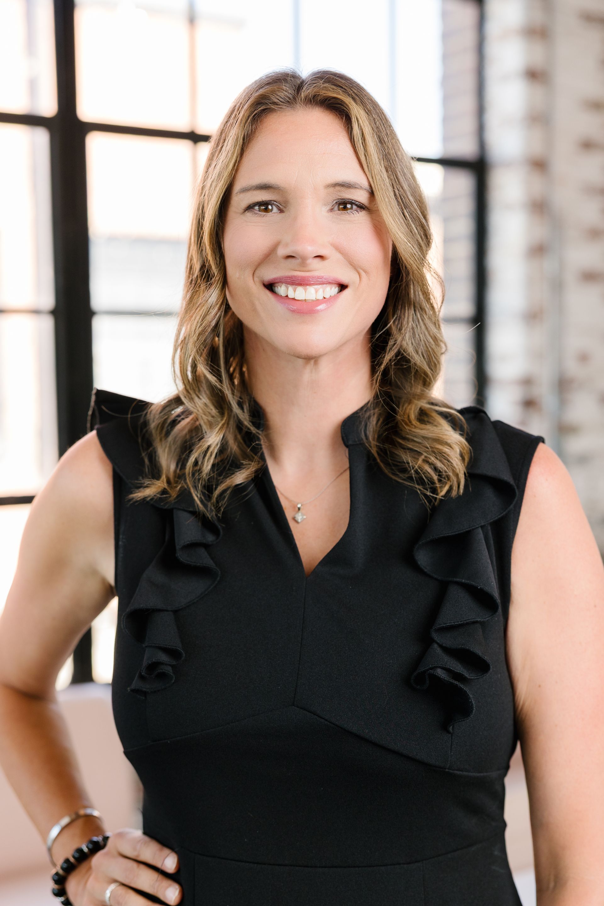 molly sprouse headshot