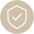 Un escudo con una marca de verificación dentro de un círculo.