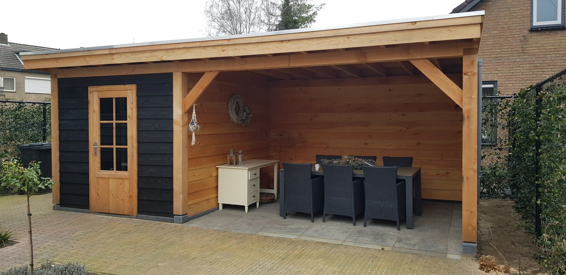 Douglas houten overkapping met bergruimte