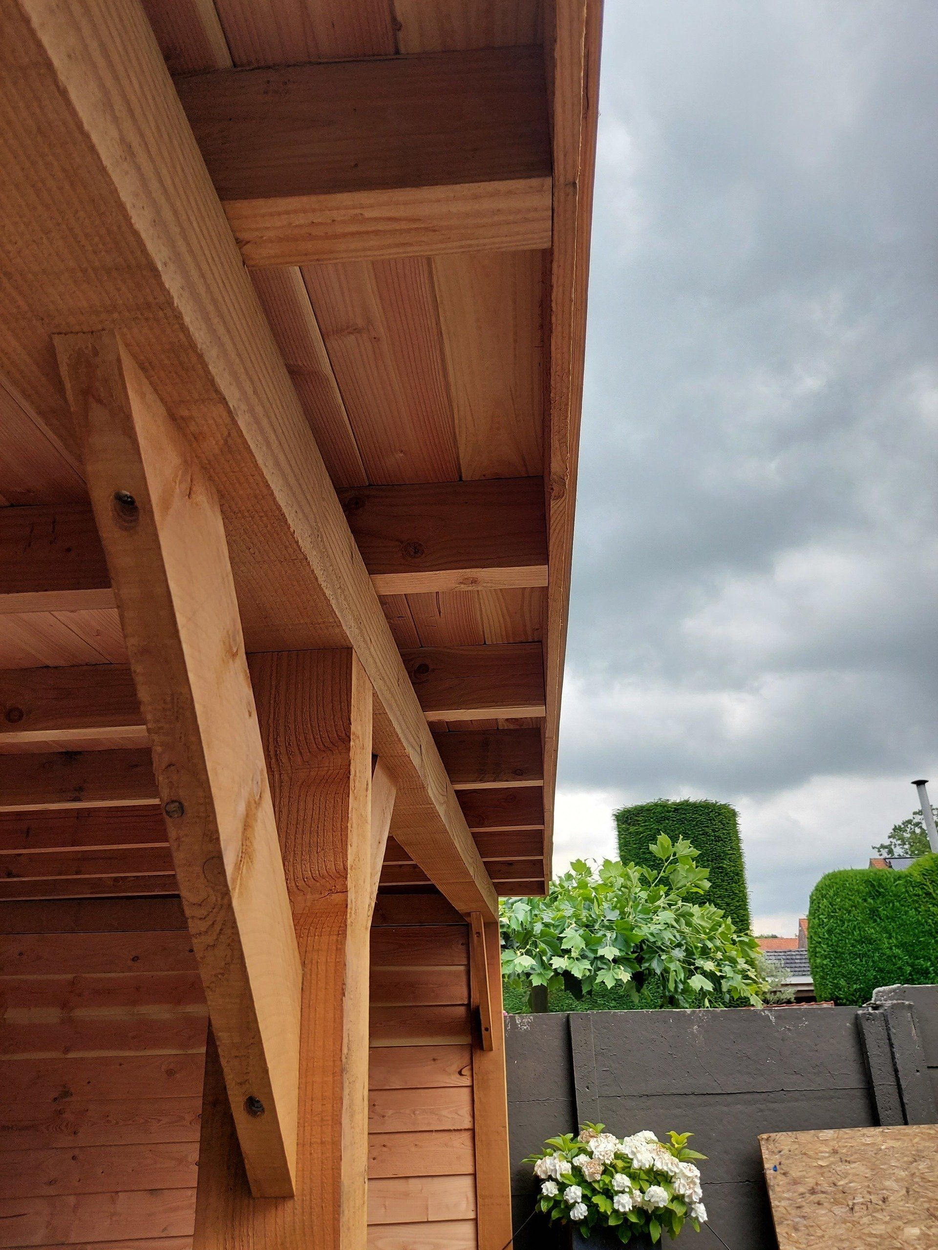 Overstek terrasoverkapping