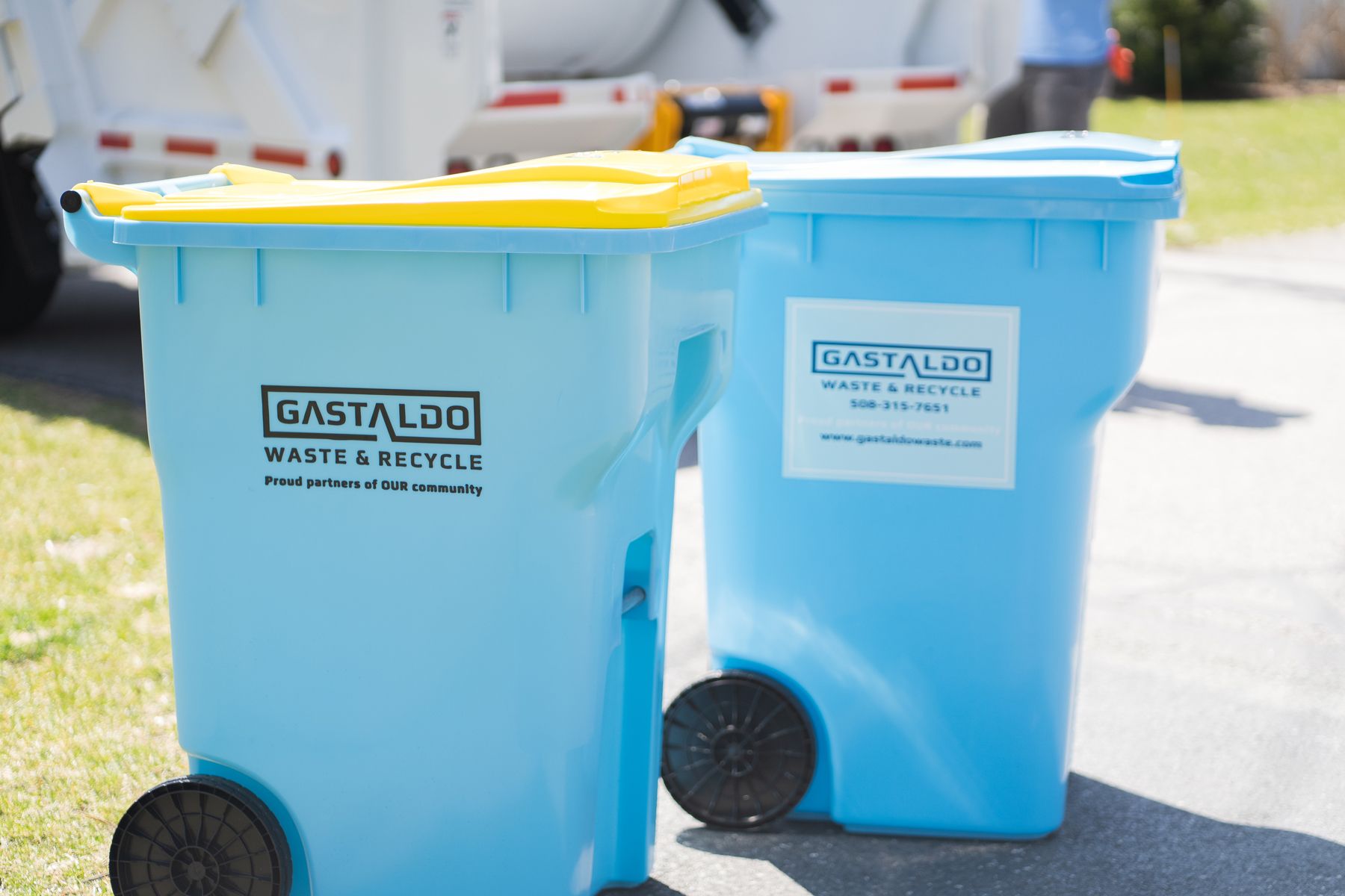 Gastaldo Trash Barrels