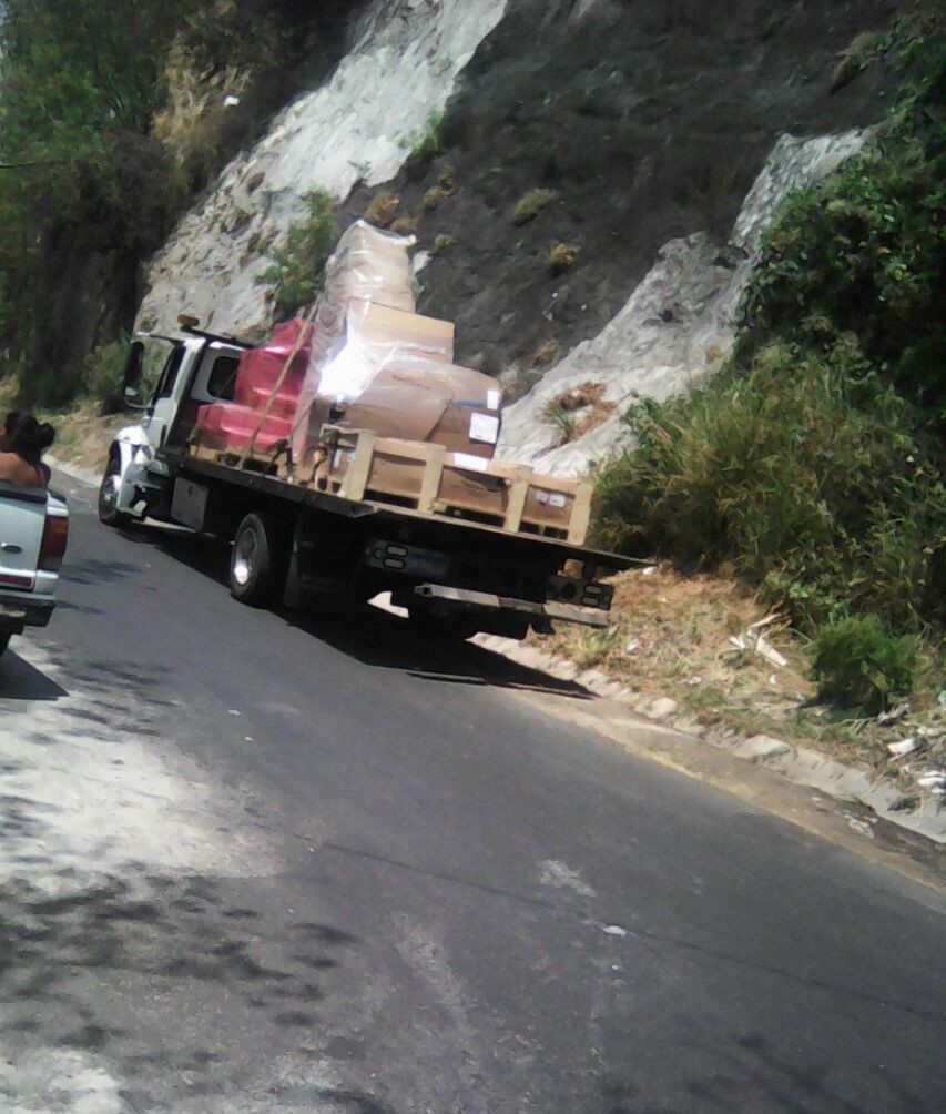 Grúas J & M - Servicio de grúas