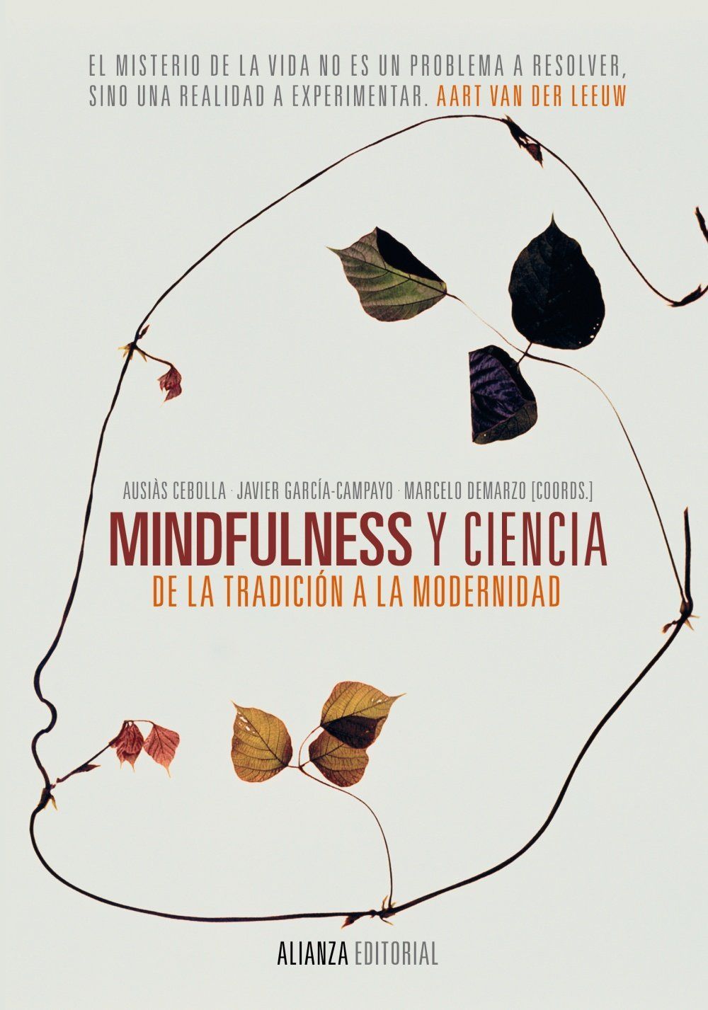a book titled mindfulness y ciencia has leaves on the cover