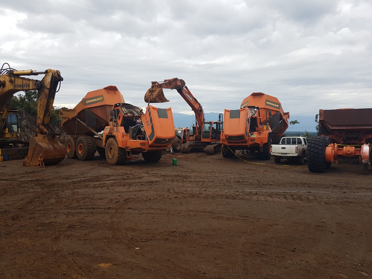 taller de maquinaria pesada