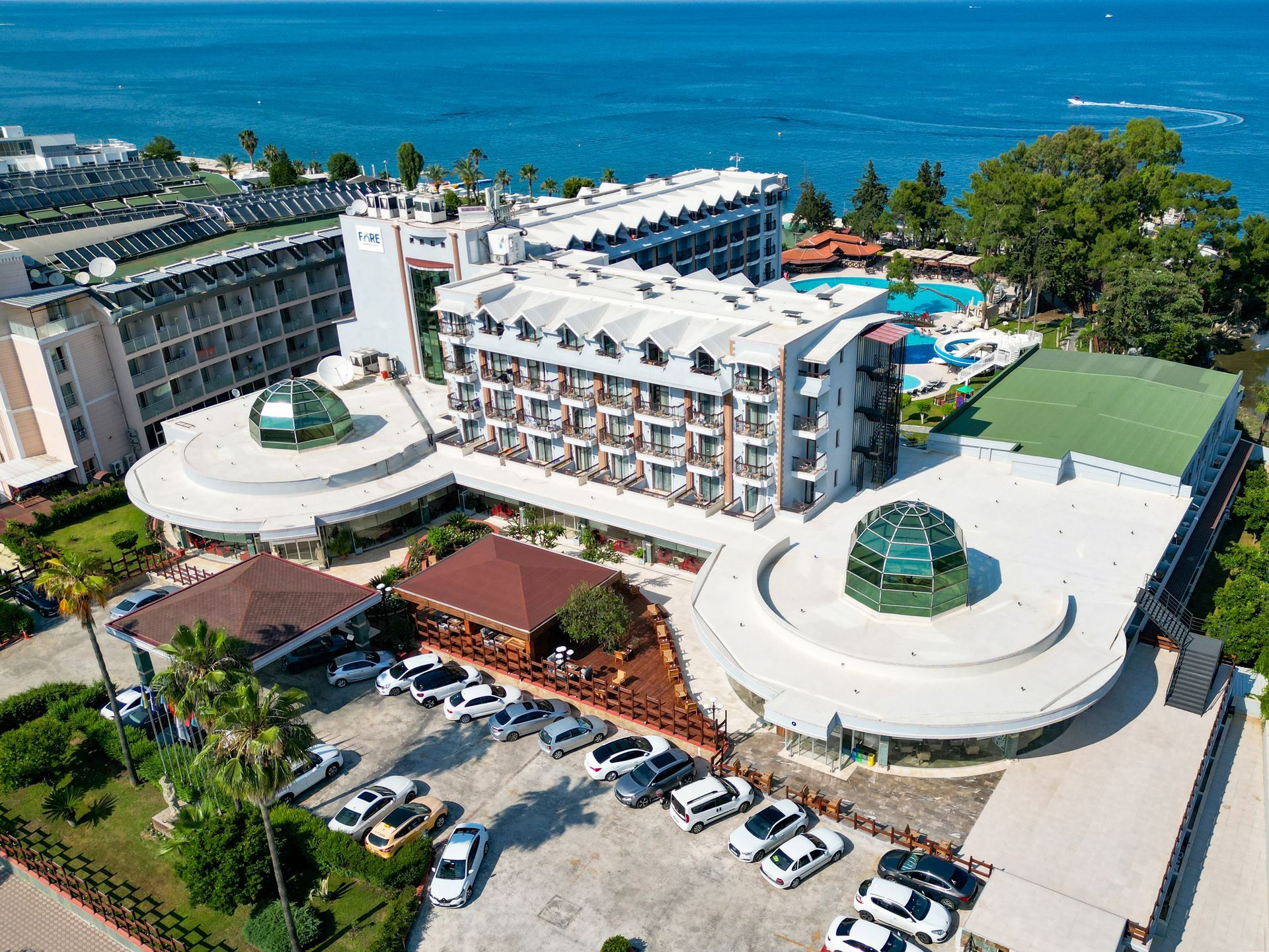 Отель форе резорт. Fore Resort Spa Kemer 5. Fore Resort Spa 5 Турция Кемер Кемер. ЛИМС бона Деа Бич отель 4 Кемер. Fore Resort Spa Kemer 5 фото.