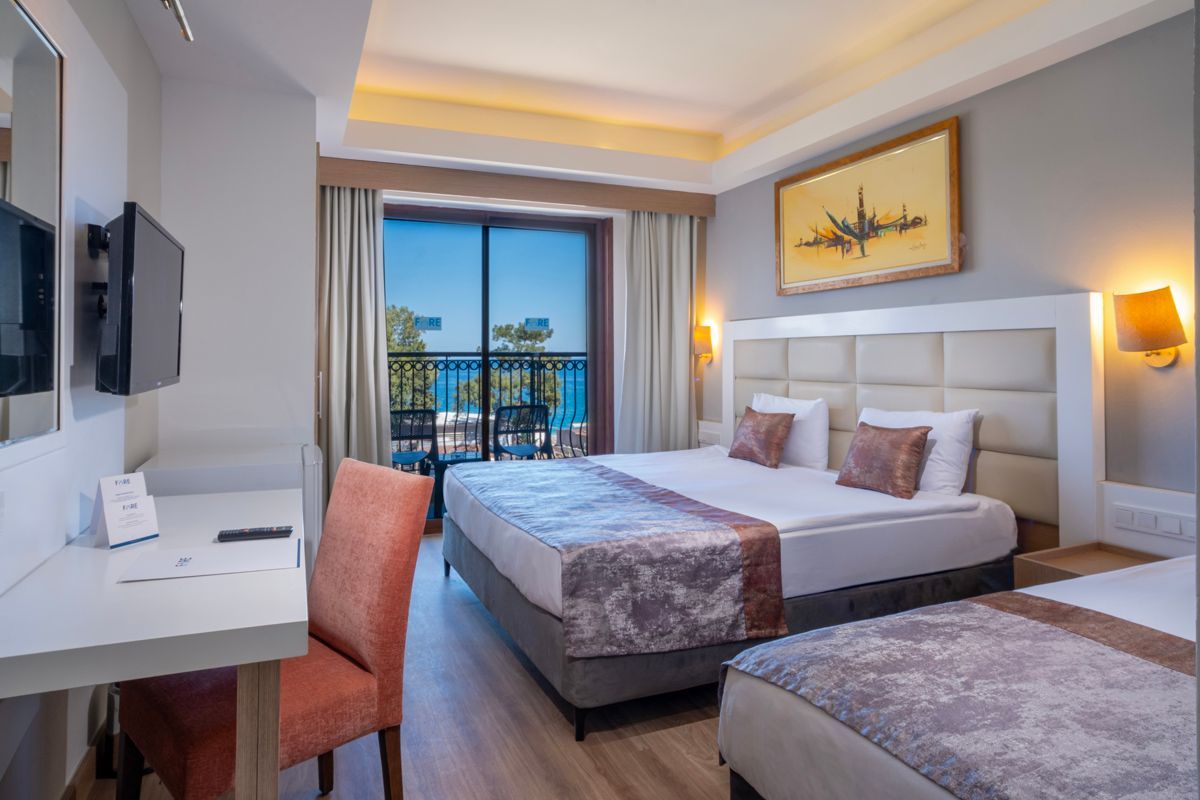 fore resort, comfort rooms