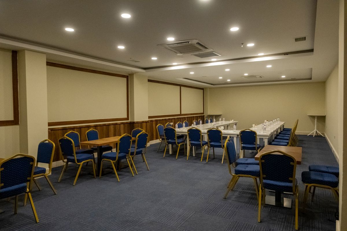 Fore Resort  | meeting room picture