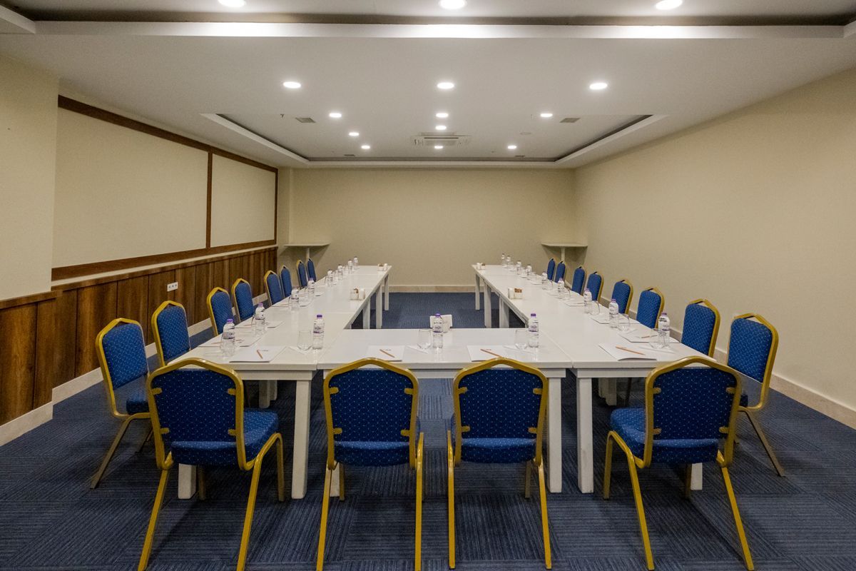 Fore Resort  | meeting room picture