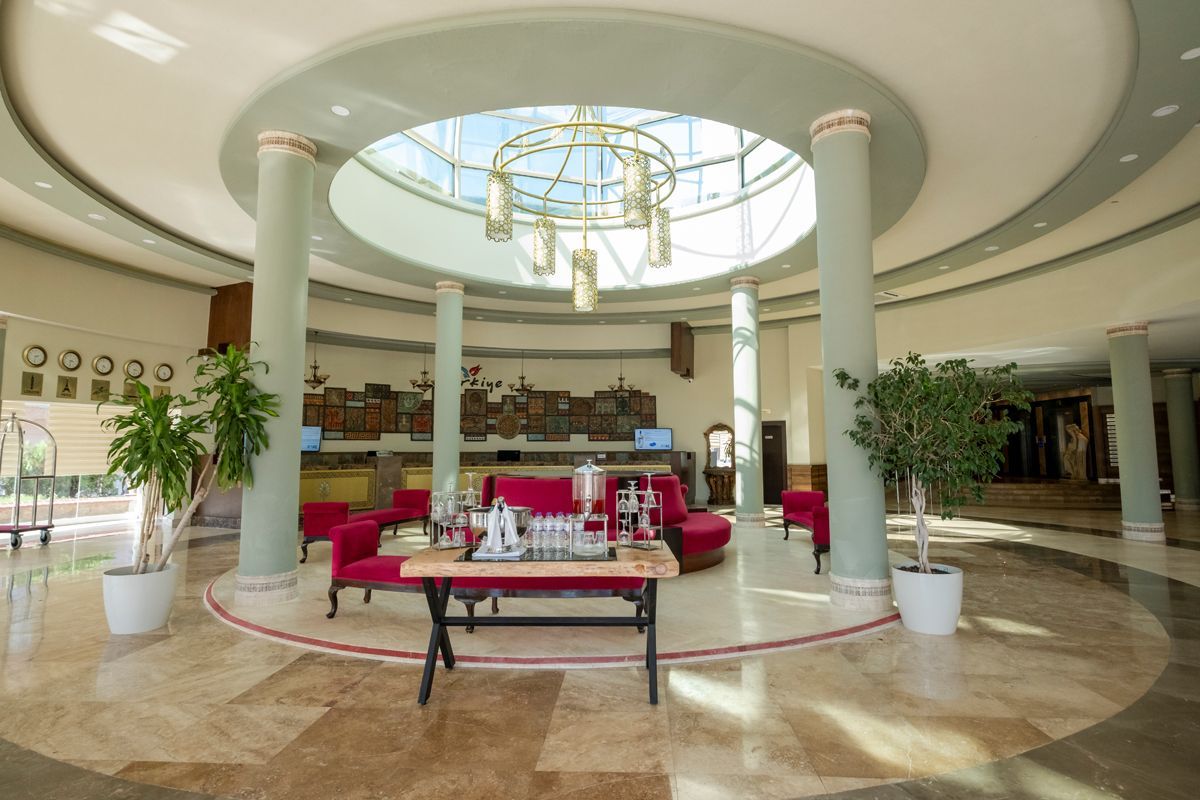 Fore Resort  | Hotel lobby