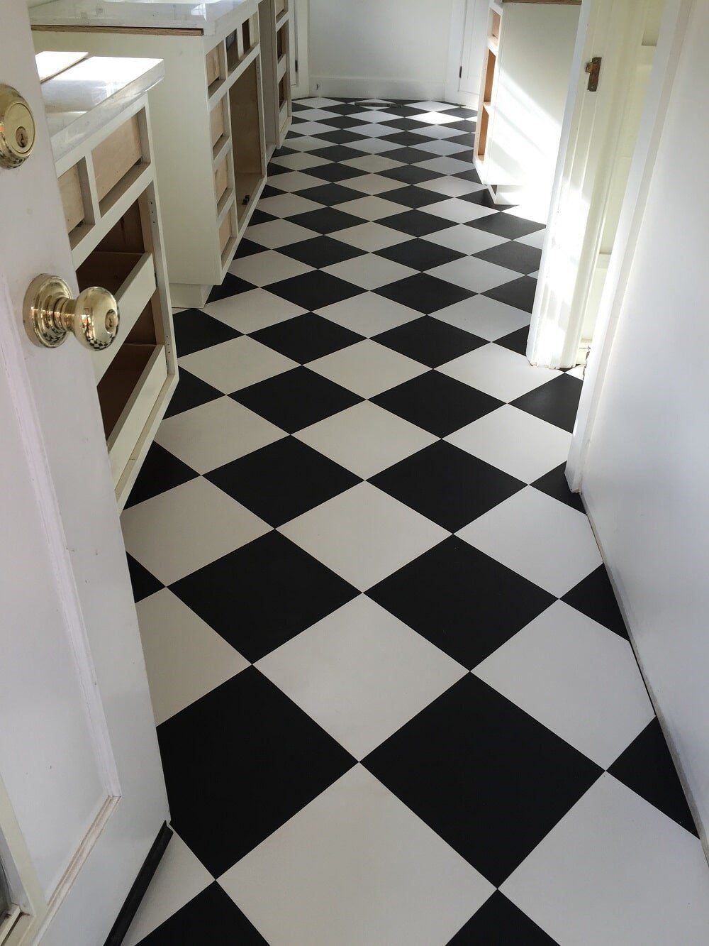 Black and White checkered Vinyl— Floor  in Sacramento, CA