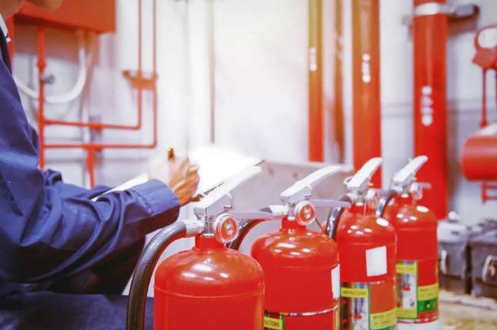 EXTINGUIDORES Y EQUIPOS CONTRA INCENDIOS BARRAGAN