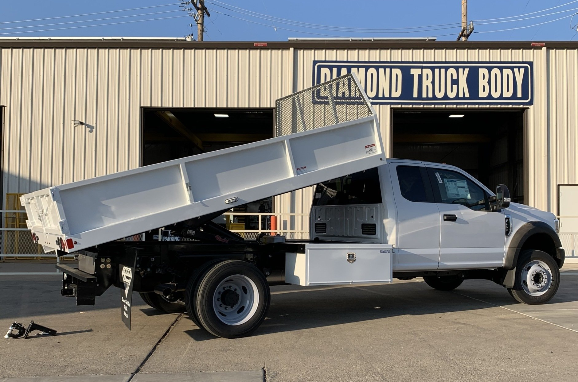 Diamond Truck Body Dump Bed White