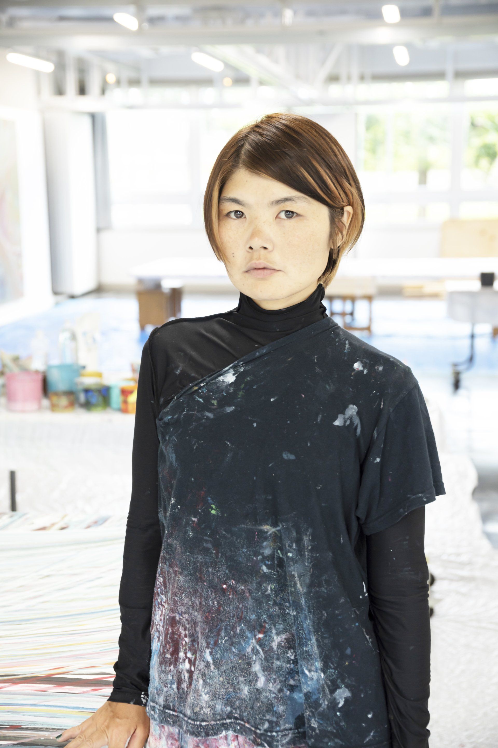 Portrait de l'artiste contemporaine japonaise Mayu Kunihisa