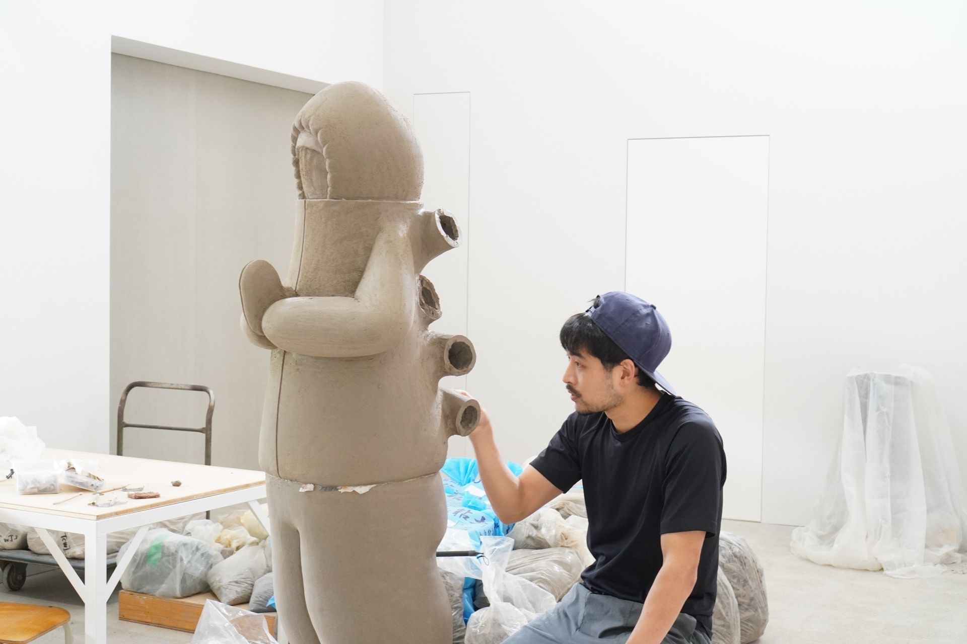 Portrait of contemporary Japanese artist Natsuki Shibata