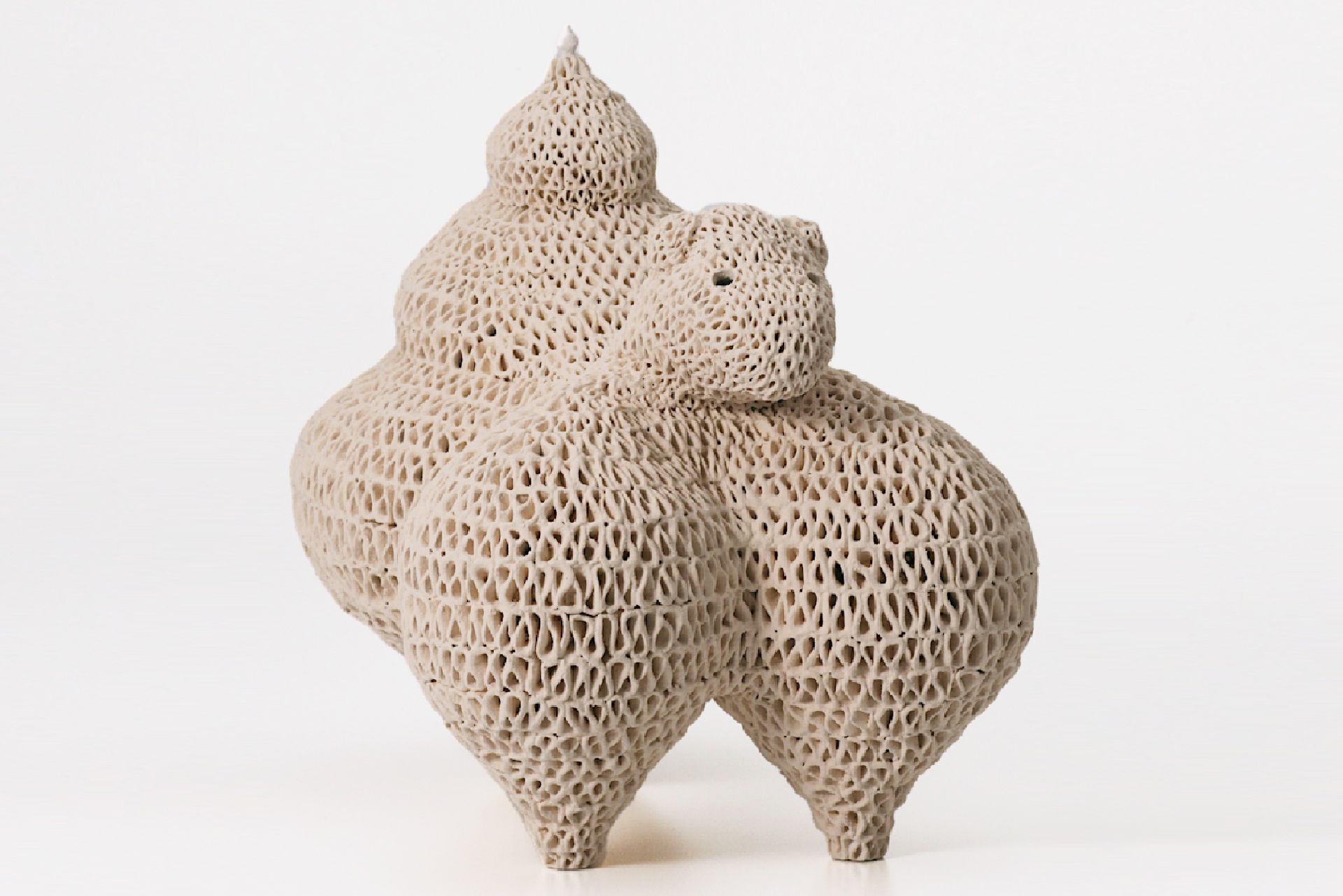 Uma, ceramic by Teruri Yamawaki