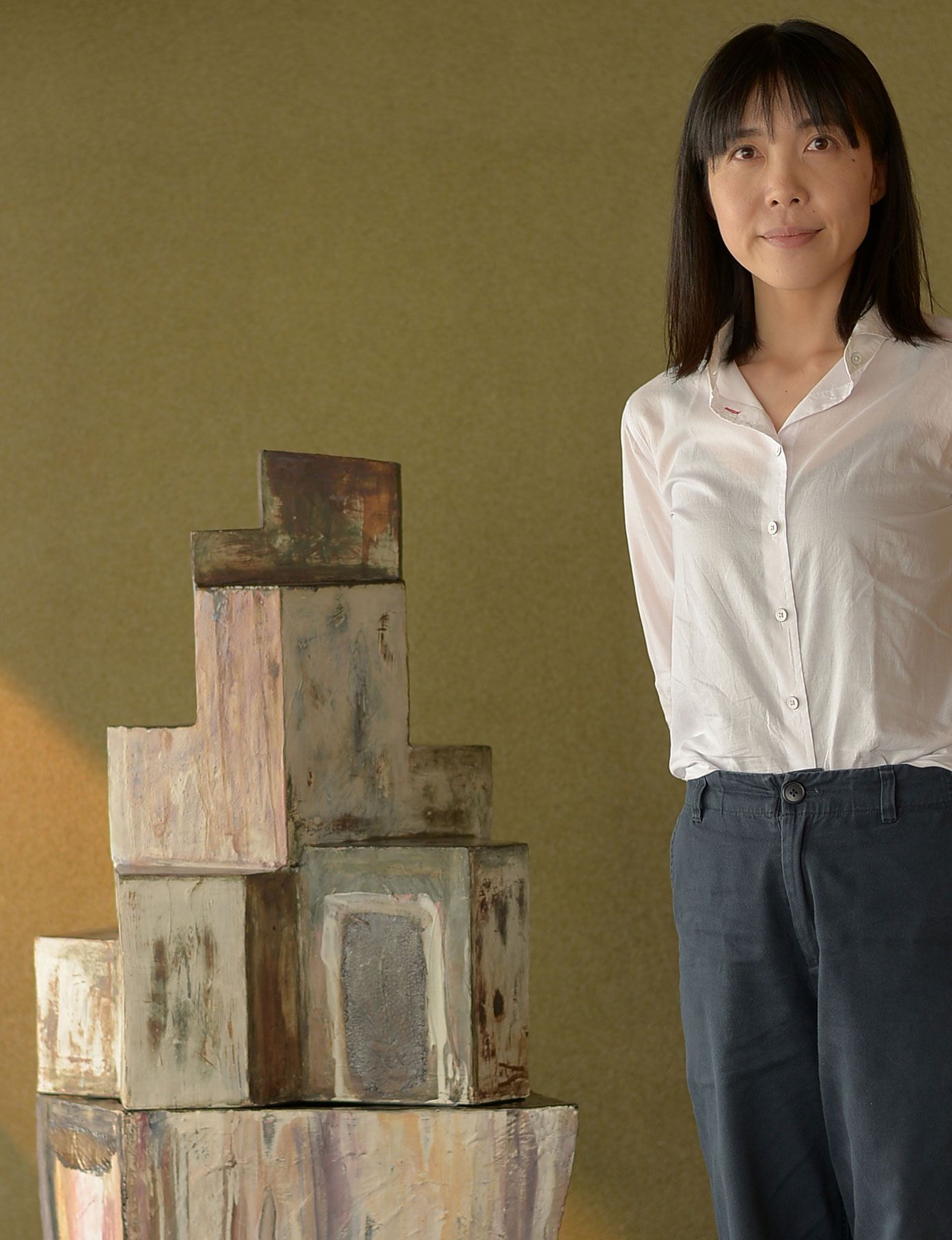Portrait de l'artiste contemporaine japonaise Chisato Yasui