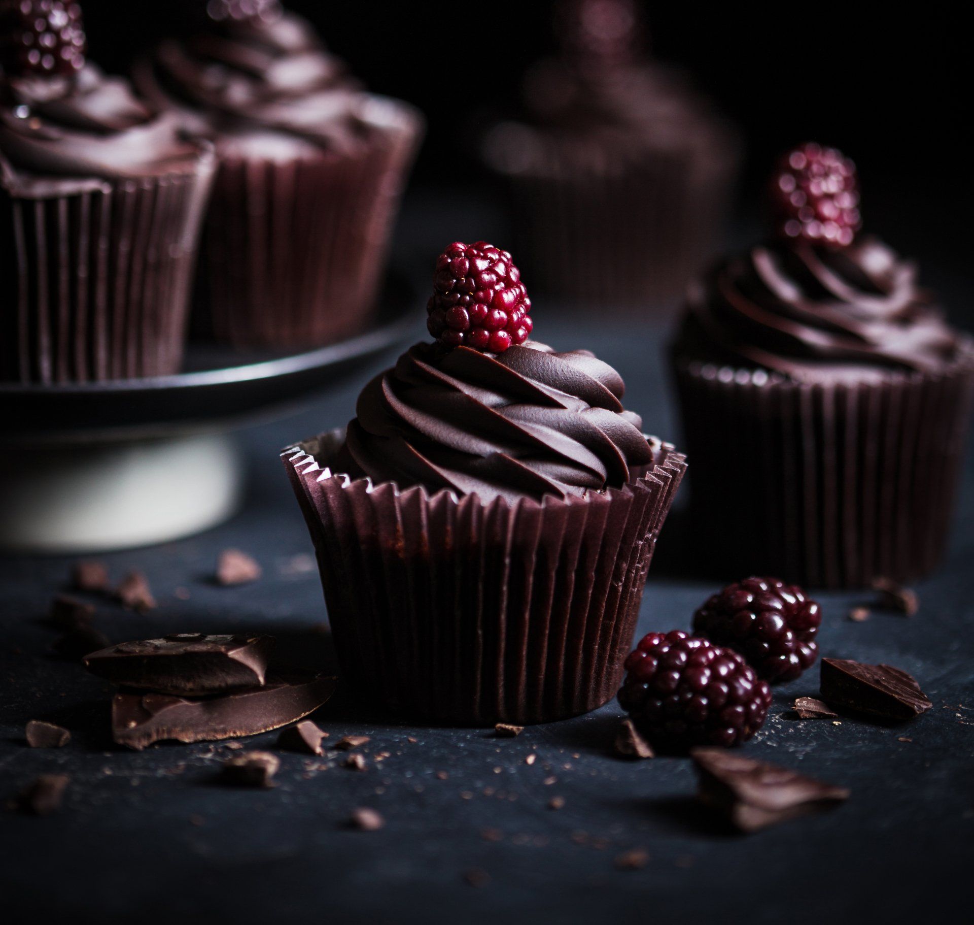 Food photography and styling – Chocolate cupcakes