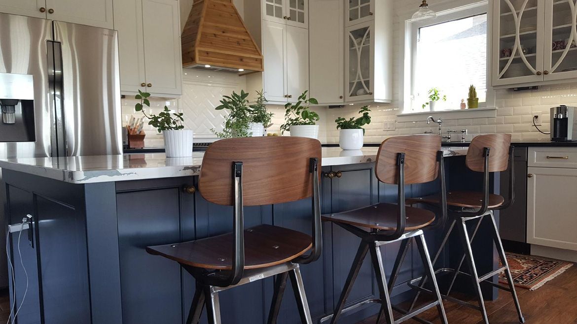 modern kitchen room design with attach dining