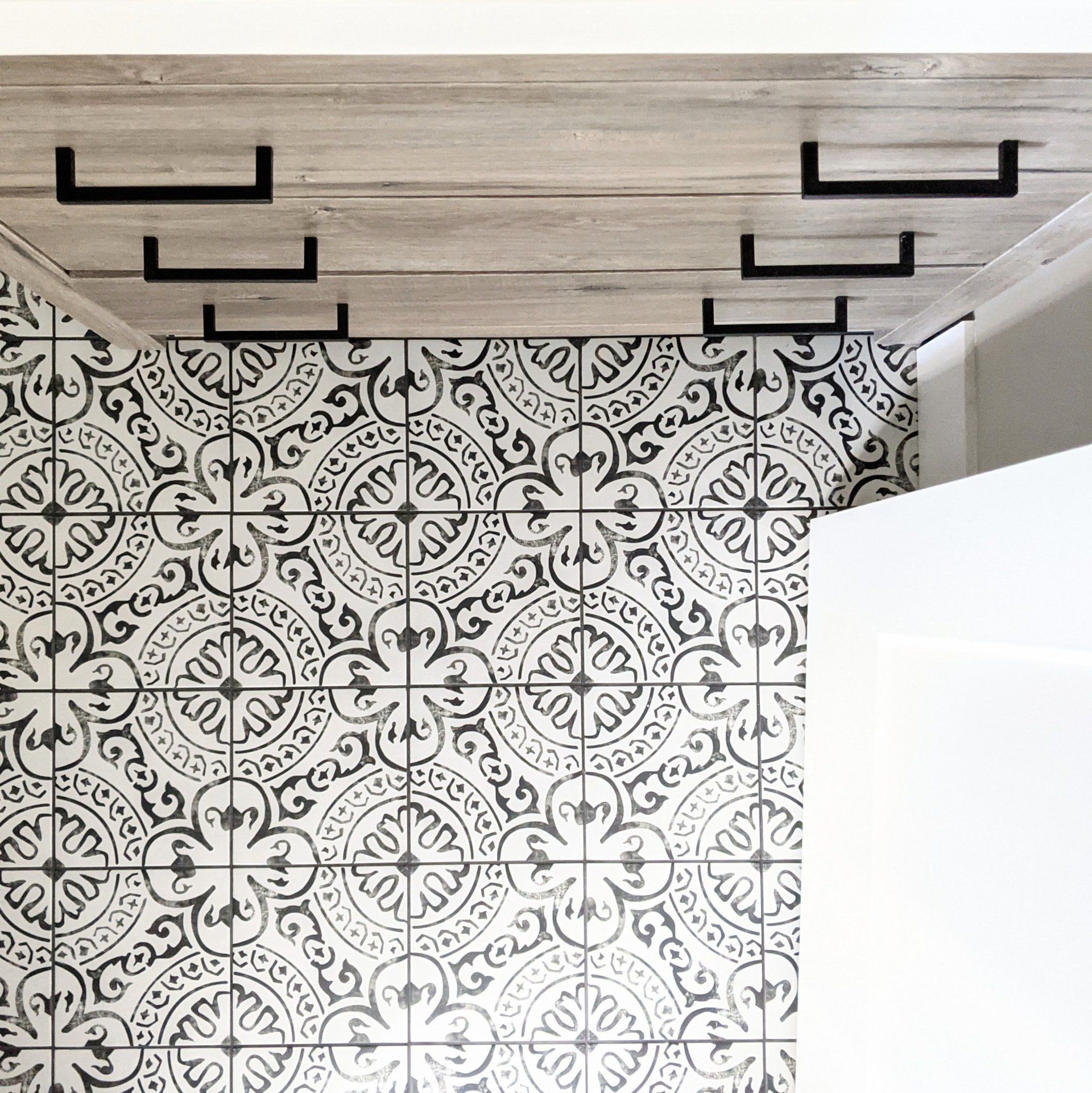 bathroom tiles modern look