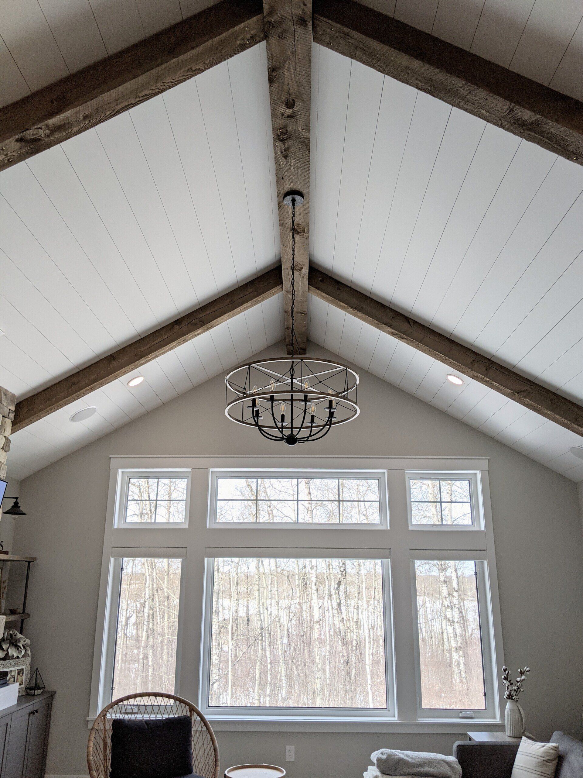 room celling with hanging light